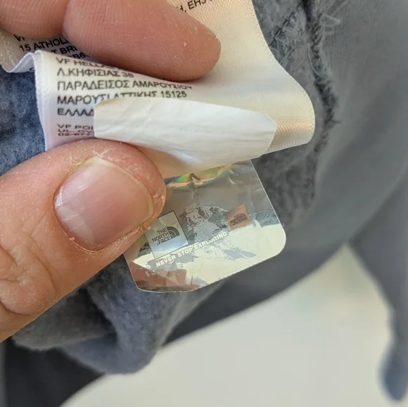 The North Face Blue Sweatshirt - Picture 8 of 8